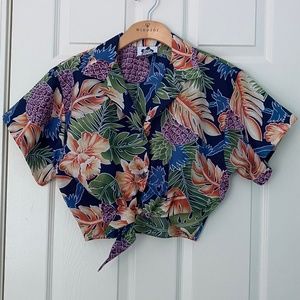 Hilo Hattie Vintage Hawaiian Crop Top Navy Floral Sz M NWOT